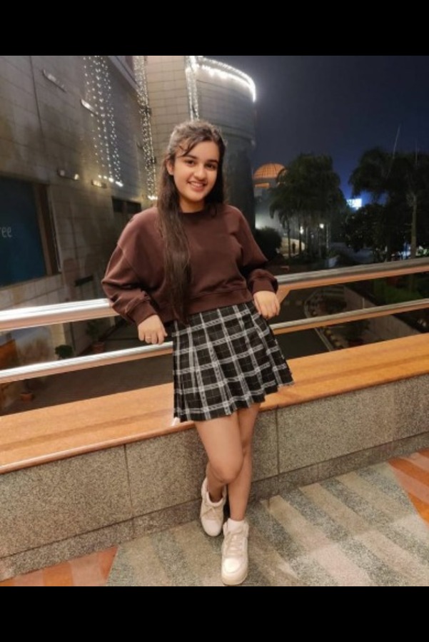 female call girl in Roorkee